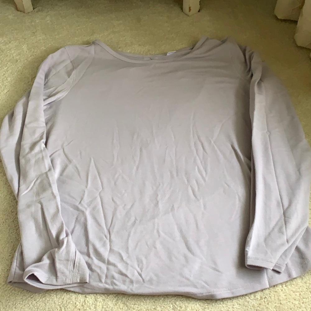 Old Navy Active Wear Lilac, tear-drop open back